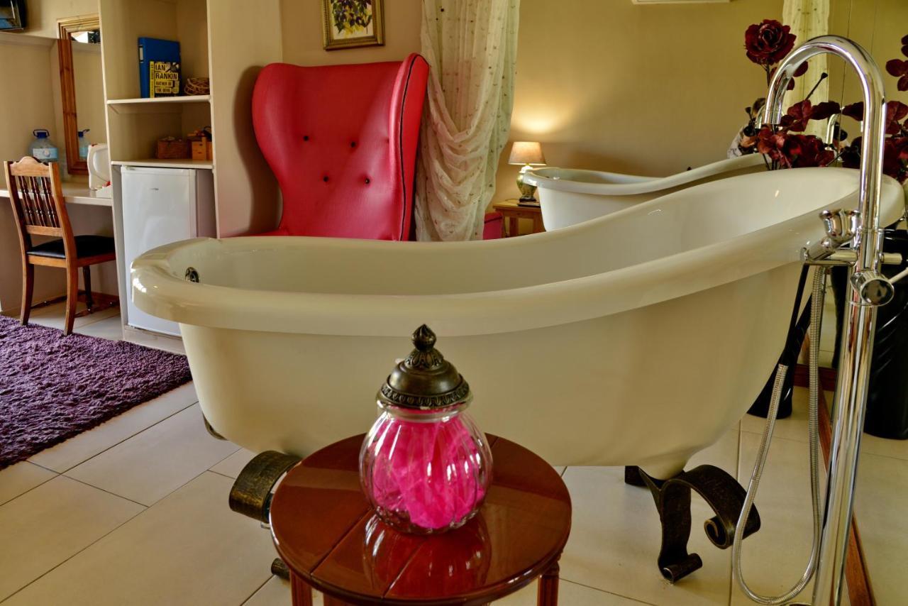 Annie'S Boutique Guesthouse And Garden Spa ฮาร์ทบีสบูร์ท ภายนอก รูปภาพ