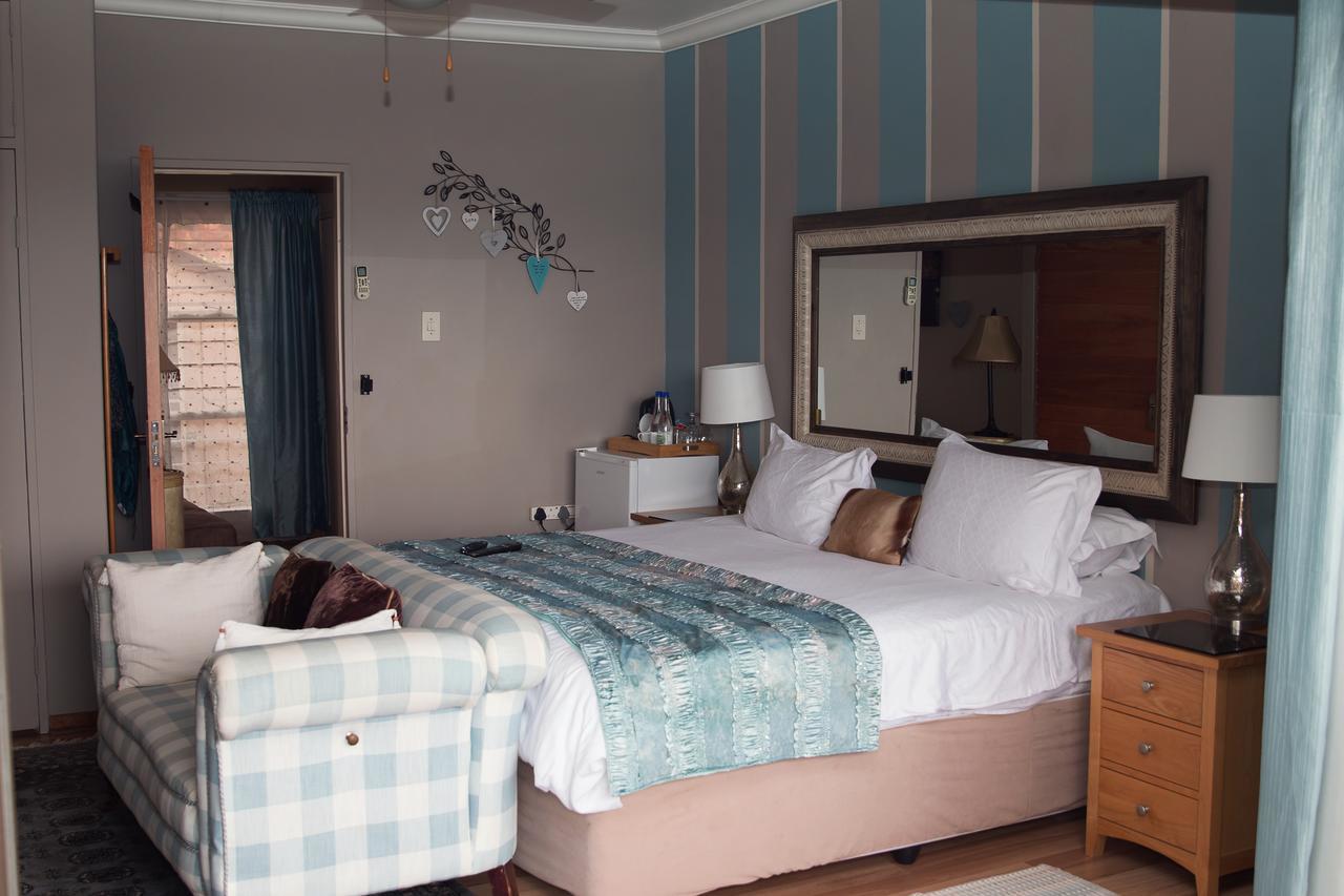 Annie'S Boutique Guesthouse And Garden Spa ฮาร์ทบีสบูร์ท ภายนอก รูปภาพ